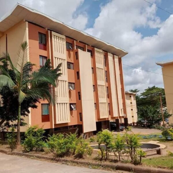 Messa  Cité en exemple