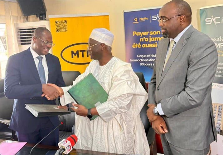 Satisfaction d'une poignée de main1'